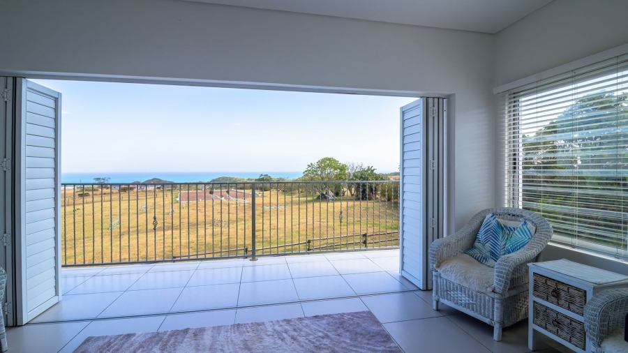 5 Bedroom Property for Sale in Sunrise On Sea Eastern Cape